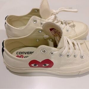 Never worn Comme Des Garçons Converse